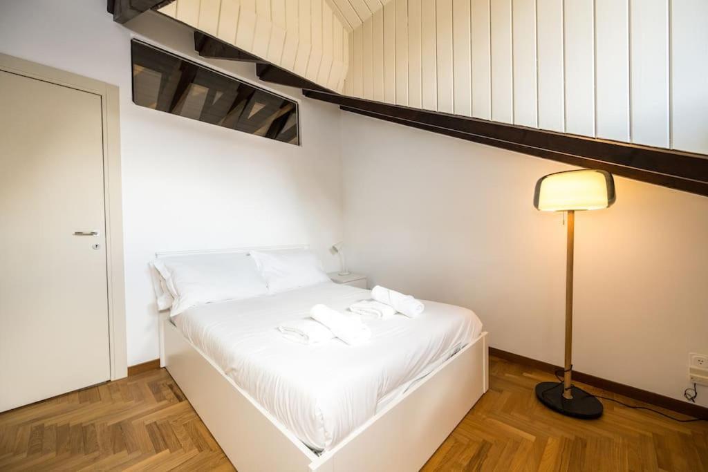 Wonderfull Two Floors Apartment Navigli Milánó Kültér fotó