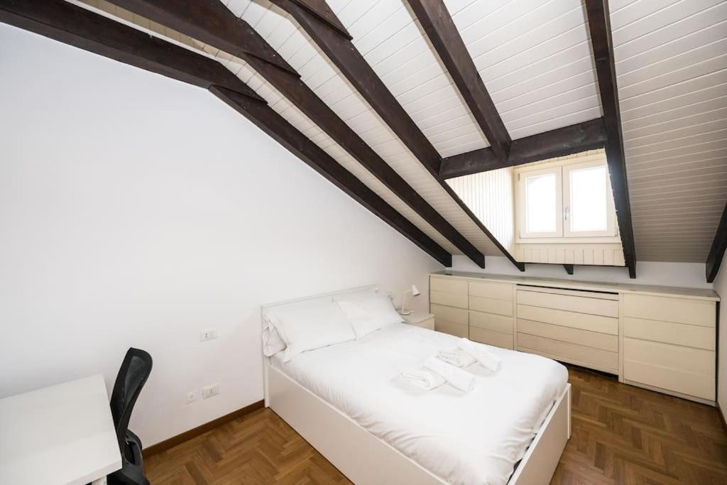 Wonderfull Two Floors Apartment Navigli Milánó Kültér fotó